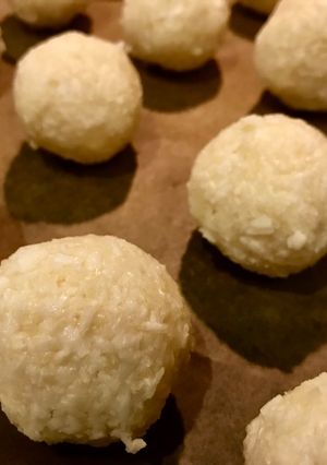 A picture of Easy 3-Ingredient Coconut Snowballs.