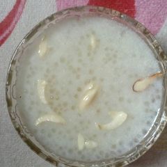 A picture of Sabudana ki kheer.