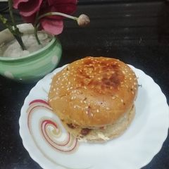 A picture of Cheesy Veggie Burger.