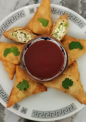 A picture of Paneer Samosa – A Bite of Happiness.