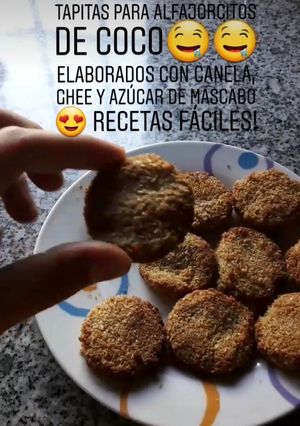 Una foto de Alfajorcitos de coco