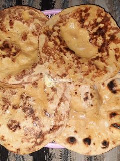 तंदुरी बटर रोटी (tandoori butter roti recipe in marathi) रेसिपी चे मुख्य फोटो 