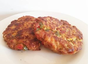 Una foto de Hamburguesas de jurel y verduras