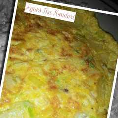 รูปของ Telur Dadar 🐣 Ikan Tongkol 🐟