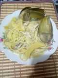 Sopita de kion con alcachofa