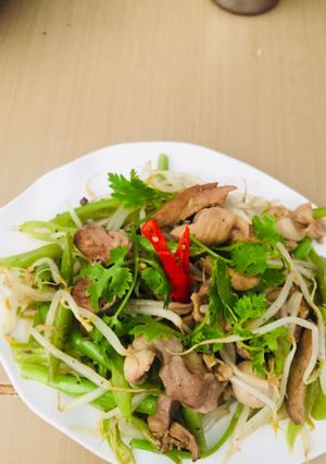 Hình của món Lòng gà xào giá, đậu que.