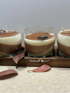 عکسی از دستور پاناکوتا سه رنگ Three-color panna cotta