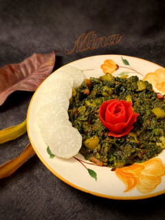 عکسی از دستور خوراک سیب زمینی و اسفناج (آلو پالک)
