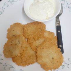 A picture of Sabudana & potato puri (Falahari / Vrat snack).