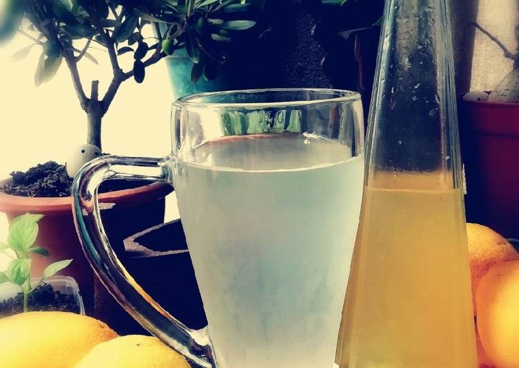 Easiest Way to Make Perfect Sciroppo di limoni