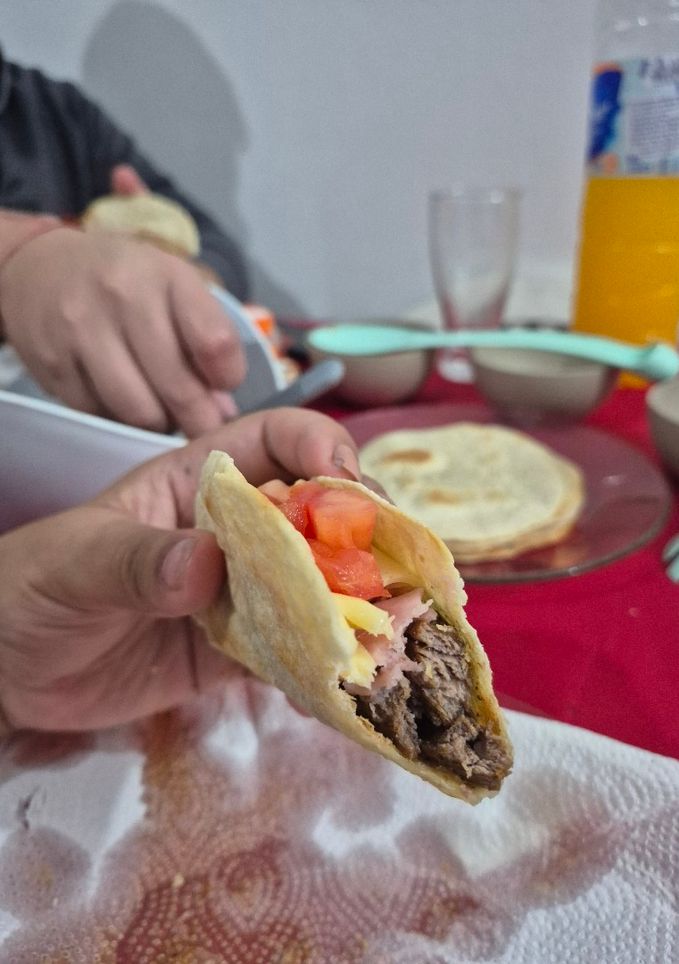 Una foto de Tacos fáciles🌮🌮