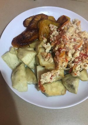 A picture of Fried Yam/Plantain and Fried Egg.