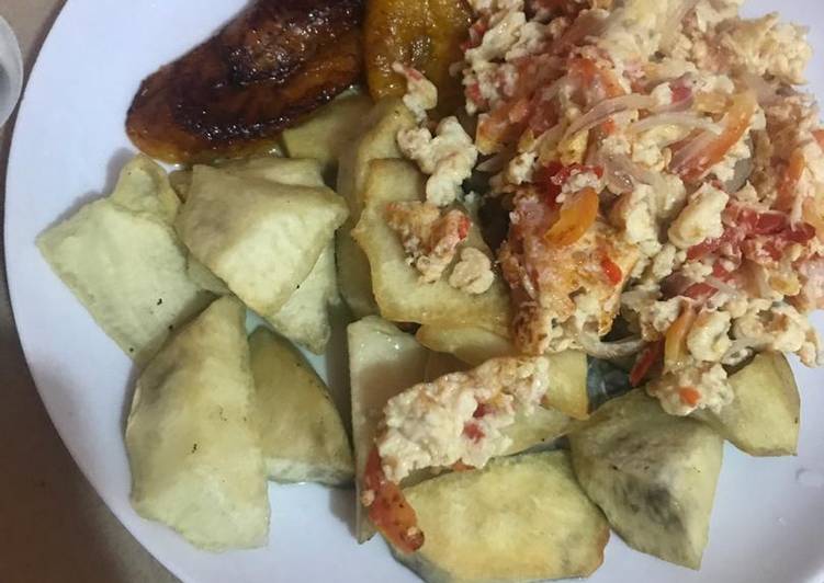 How to Prepare Super Quick Homemade Fried Yam/Plantain and Fried Egg