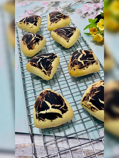 Foto resep 600. Chocolate Triangle Bread|Roti Coklat Belang