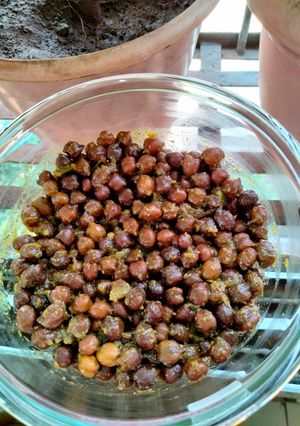 A picture of Chana masala.