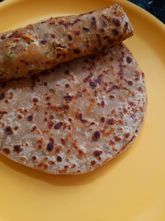 A picture of Paneer cheese paratha.