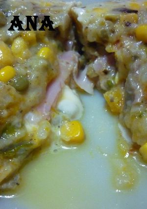 Una foto de Omelette de ropa vieja rellena  en microondas
