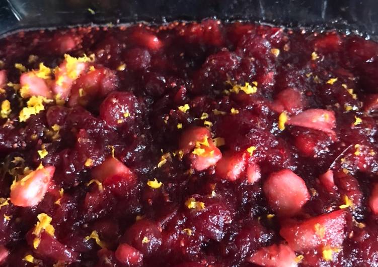 Recipe of Award-winning Bourbon cranberry sauce