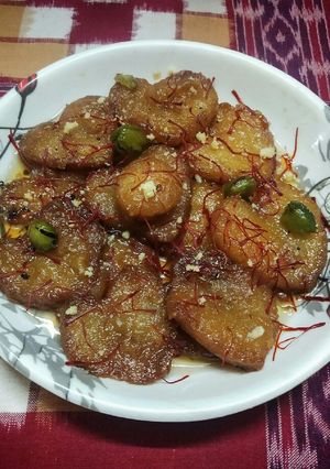 A picture of Bread Jamun.