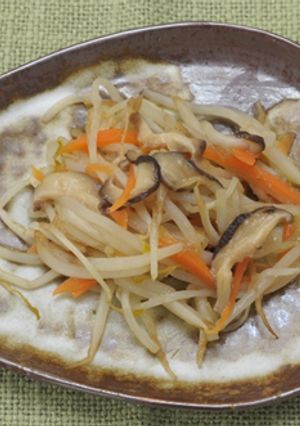 A picture of Stir-fried bean sprouts with miso & butter.