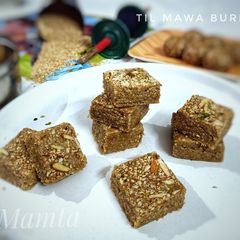 A picture of Til Mawa Burfi.
