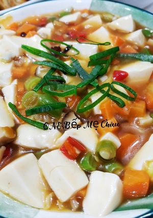 Hình của món Đậu hũ tứ xuyên chay.