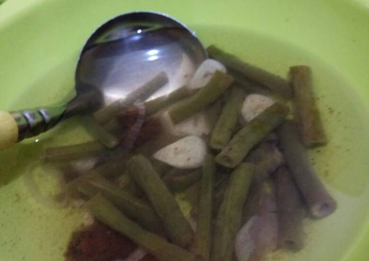 Sayur asem kacang panjang