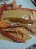 Salmón en salsa con camarones
