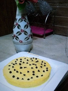 A picture of Orange And lemon cake 🎂.