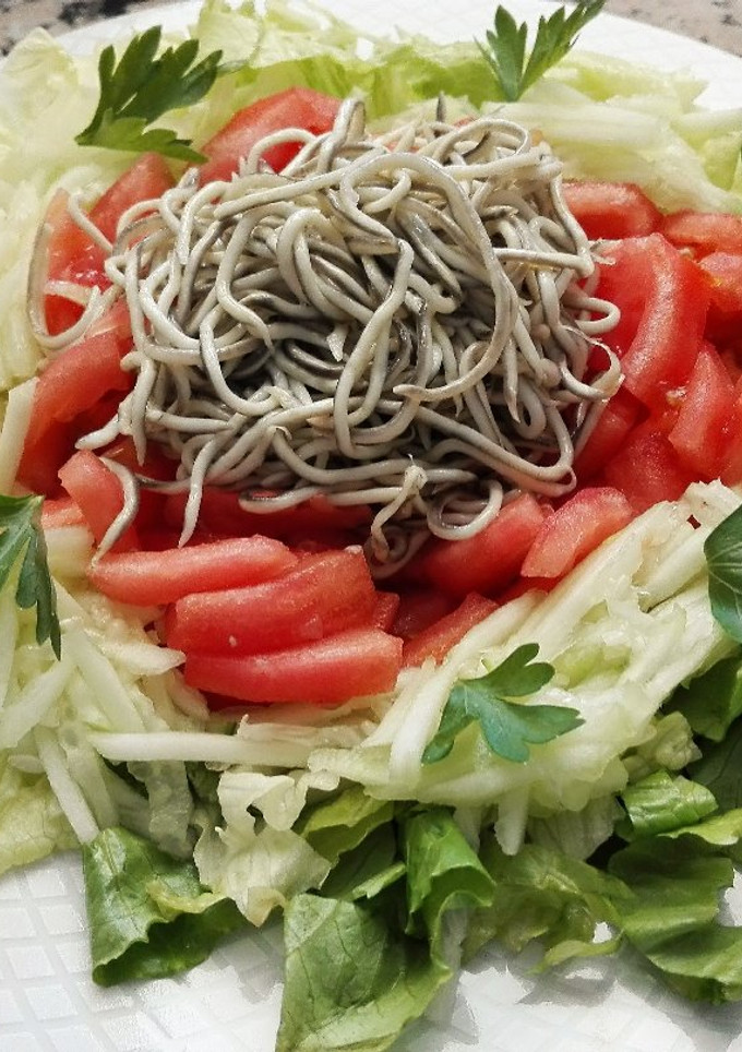 Una foto de Ensalada de anguriñas