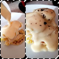 A picture of My Breakfast pile up with Hollandaise Sauce poured over 😍.