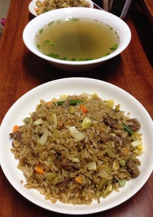 Hình của món Cơm rang dưa bò.