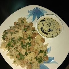 A picture of Soyabean rice.