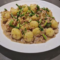 A picture of Potato Balls.