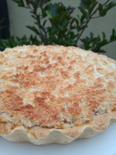 Una foto de Tarta de coco y dulce de leche