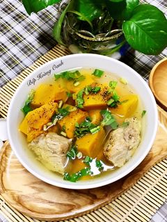 Hình của món Canh Bí Đỏ Nấu Với Xương.