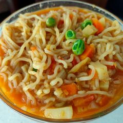A picture of Vegetable maggi.