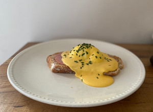 Una foto de Huevos benedictinos