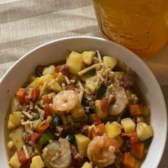 A picture of Shrimps vegetable soup.
