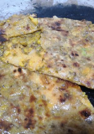 A picture of Recipe of moong dal ka prantha.