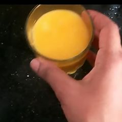 A picture of Creamy mango juice.