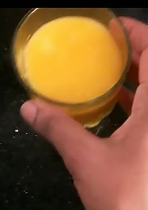A picture of Creamy mango juice.