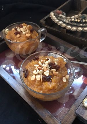 A picture of Kaddu Halwa(pumpkin).