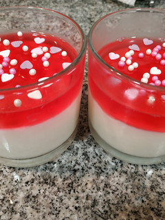 Una foto de Postre de maizena y gelatina