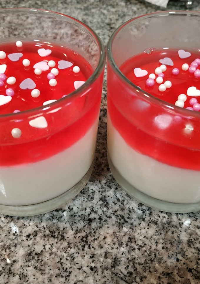 Una foto de Postre de maizena y gelatina