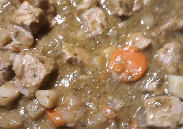 Recipe: Tasty Sorrel and Pork Stew