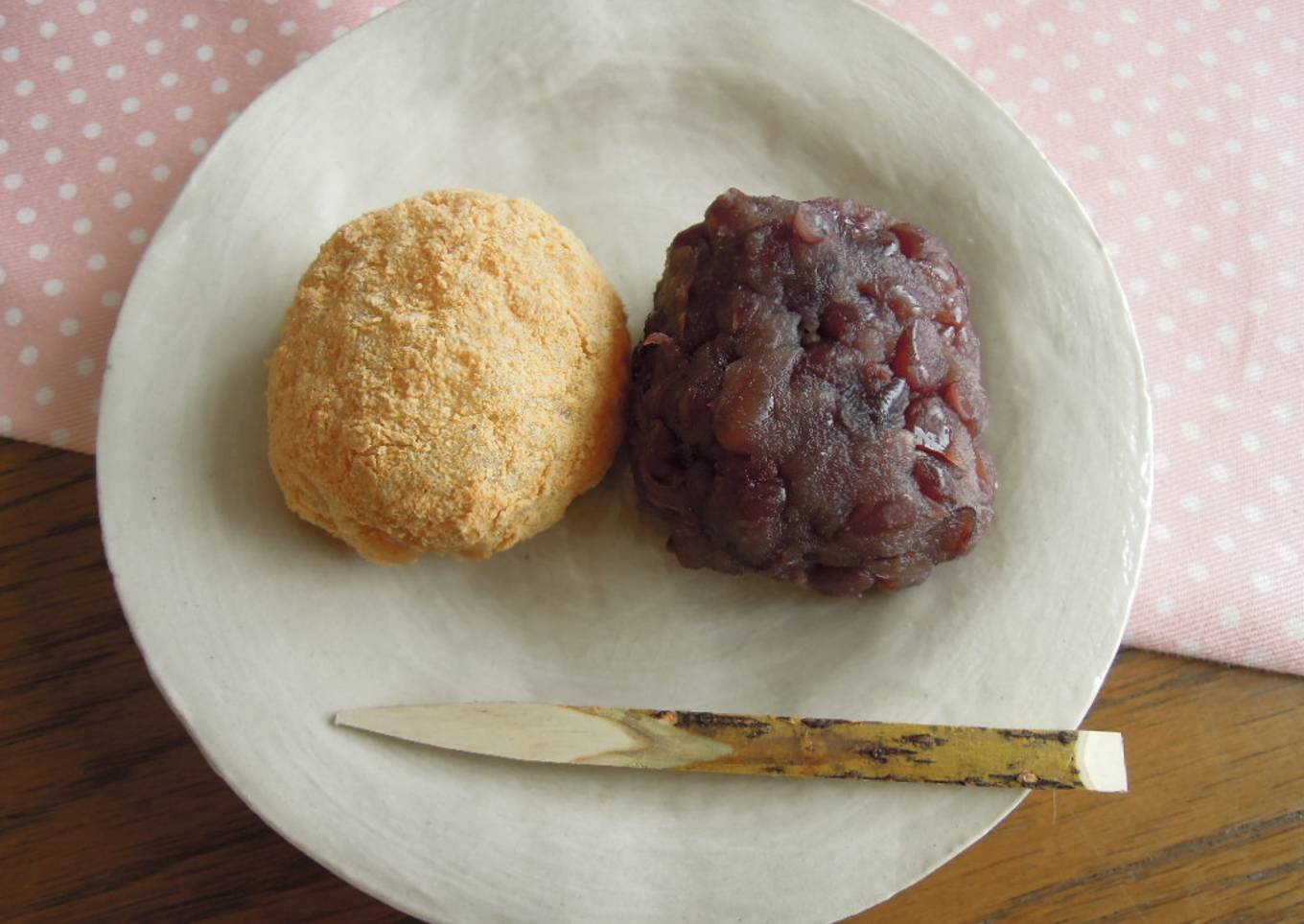 Ohagi - Japanese Rice cake with sweet adzuki bean paste