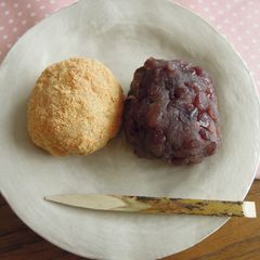 A picture of Ohagi - Japanese Rice cake with sweet adzuki bean paste.