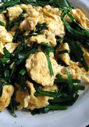 A picture of Stir-fried Garlic Chives & Eggs.