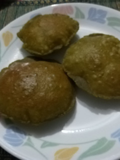पालक पूरी (Palak puri recipe in hindi) रेसिपी मुख्य फोटो